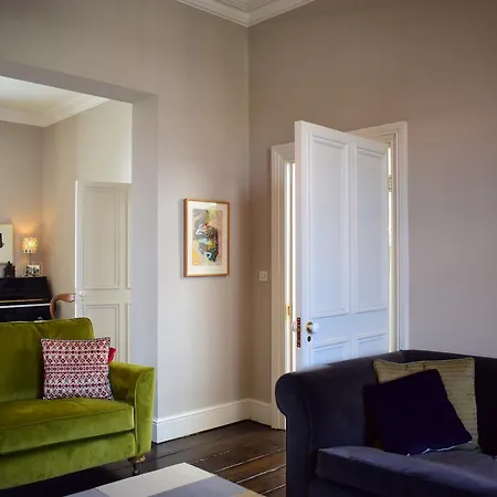 2 Bedroom Townhouse In City Centre * Dublín
